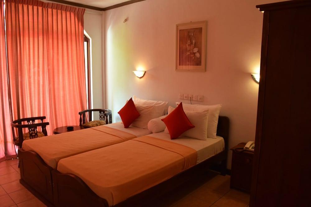 Hotel Lagoon Paradise Νεγκόμπο Εξωτερικό φωτογραφία