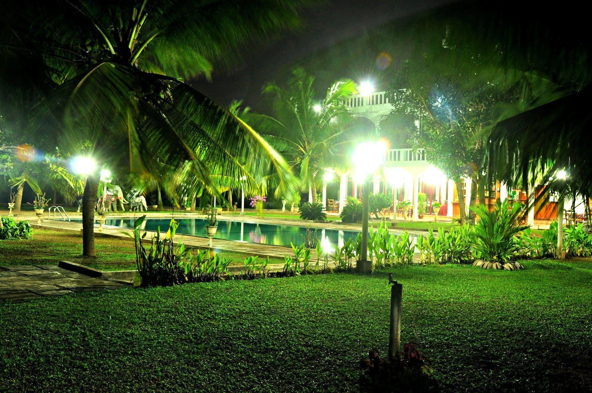 Hotel Lagoon Paradise Νεγκόμπο Εξωτερικό φωτογραφία