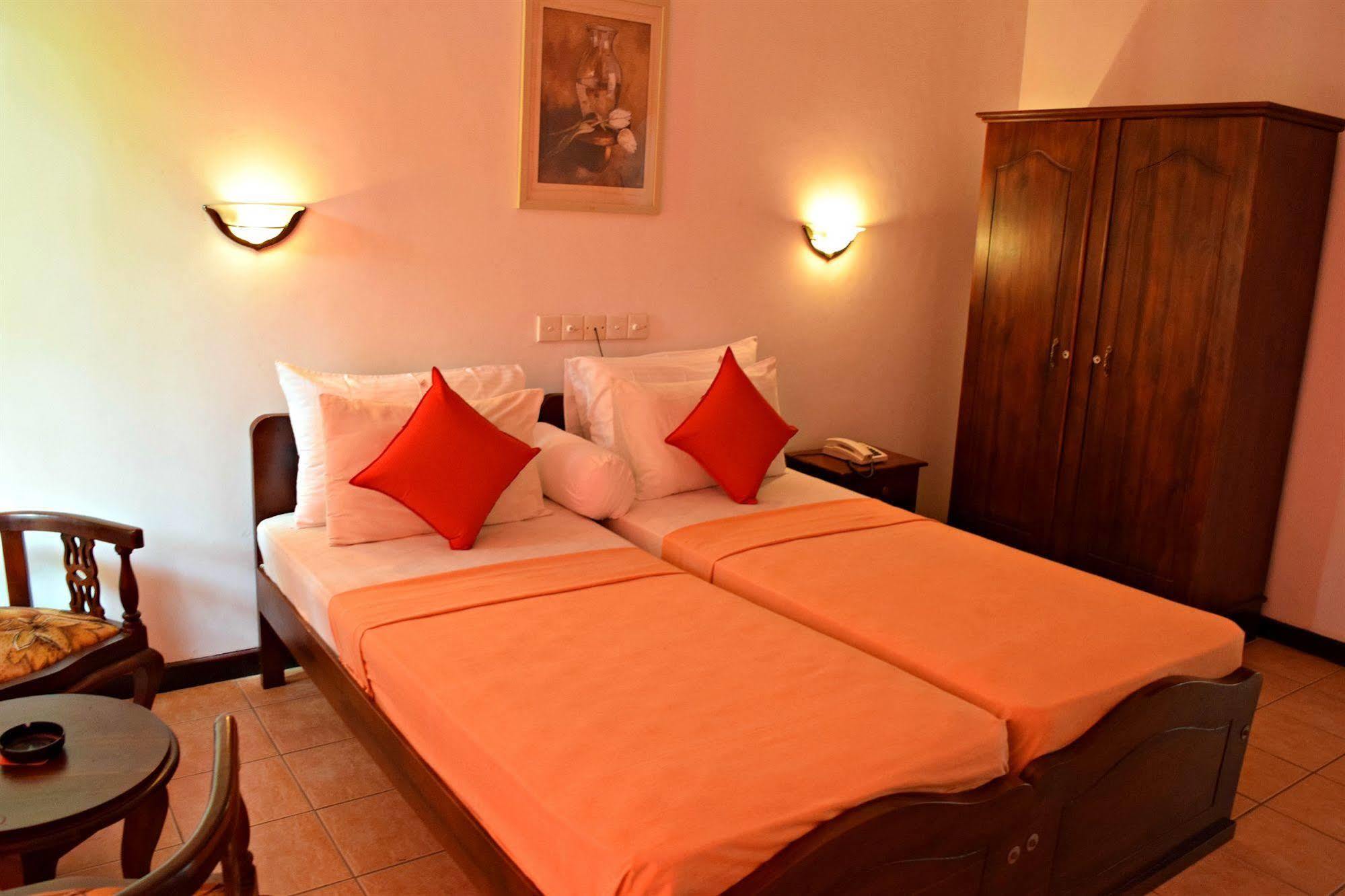 Hotel Lagoon Paradise Νεγκόμπο Εξωτερικό φωτογραφία
