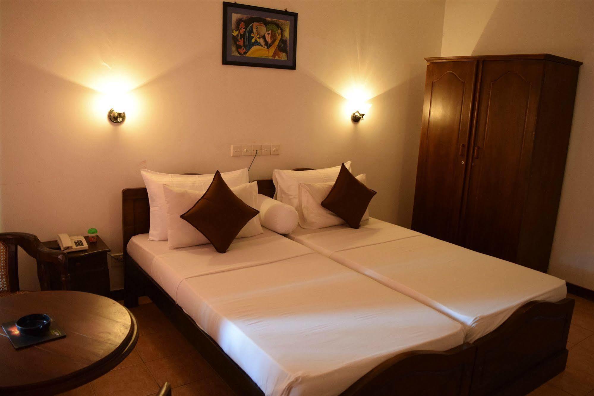 Hotel Lagoon Paradise Νεγκόμπο Εξωτερικό φωτογραφία