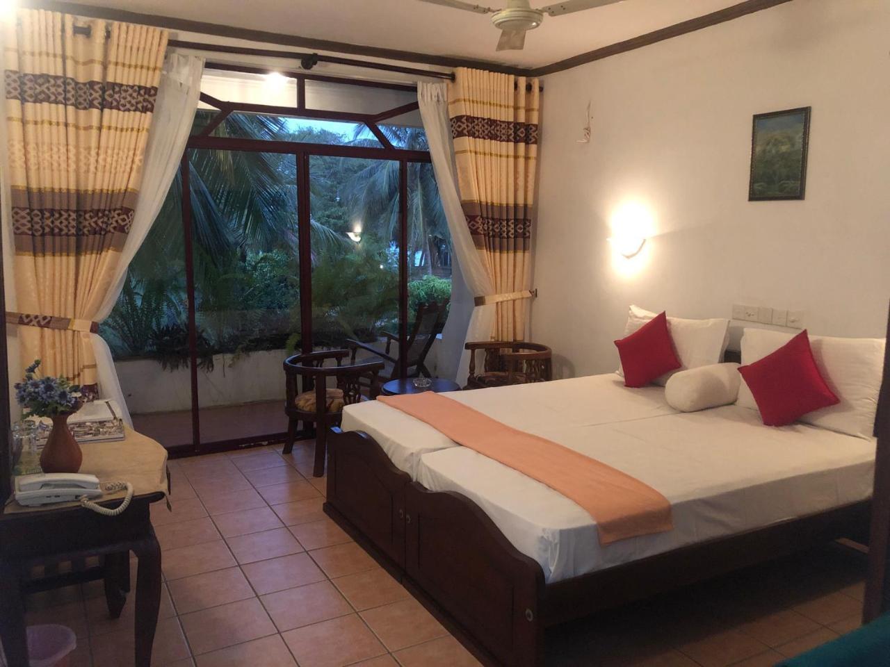 Hotel Lagoon Paradise Νεγκόμπο Εξωτερικό φωτογραφία
